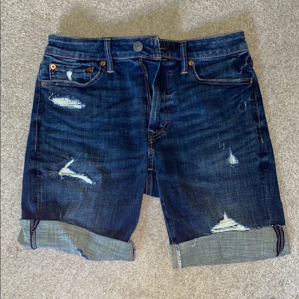 American Eagle Distressed Jean Shorts - Sz 29